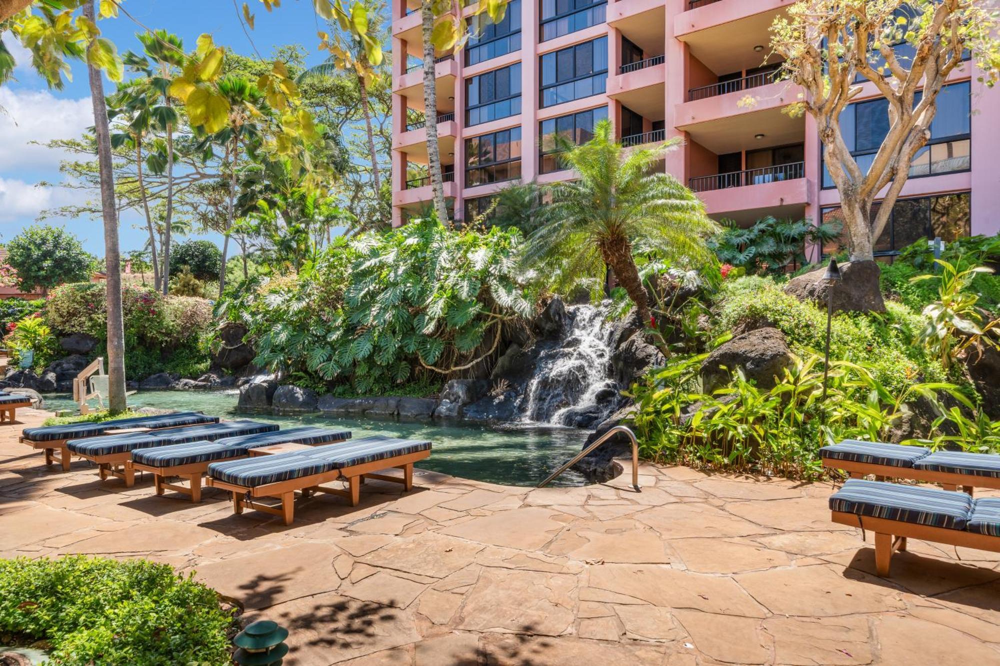 Kahana Falls Resort Napili-Honokowai Екстер'єр фото