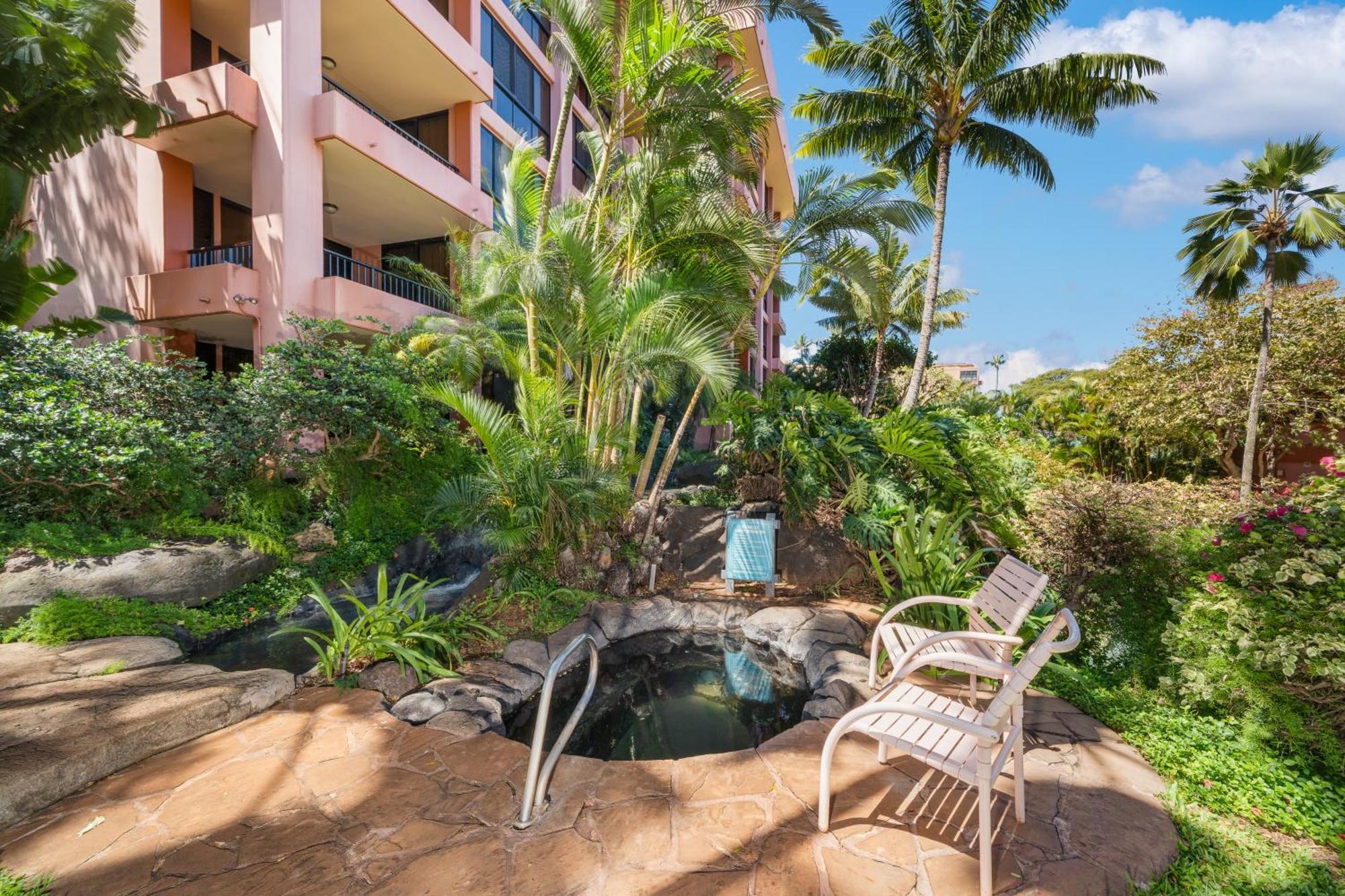 Kahana Falls Resort Napili-Honokowai Екстер'єр фото
